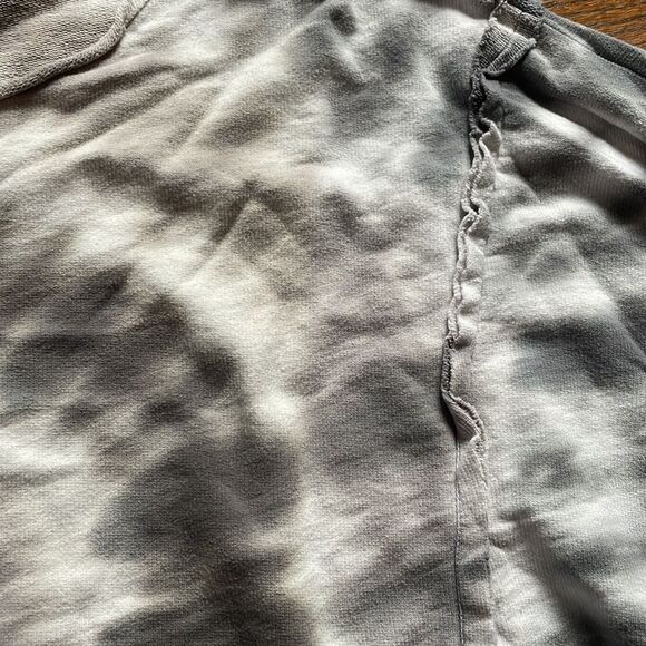 Altar’d State Gray Tie Dye Crop Sweatshirt - Picture 2 of 5